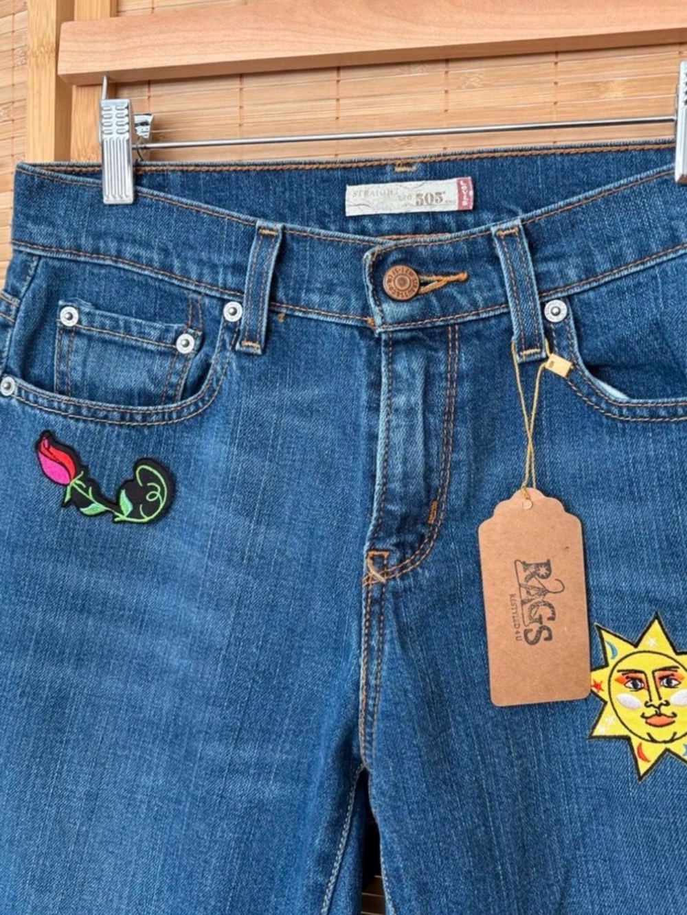 Levi’s 511 Slim Jeans 4 Short NWT — Rare Embroidered Patch Denim - Picture 4 of 9